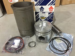 LK-2410: Поршнекомплект 6D125E-2, ITR6150.32.2110, KMP2410